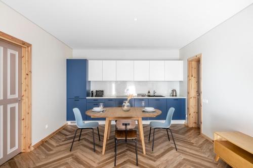 Una cocina o zona de cocina en Už Jūrų Marių