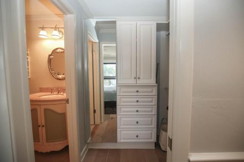 Et badeværelse på Mariner Pointe #542