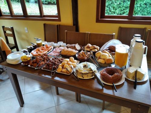 Makanan di atau berdekatan inn ini