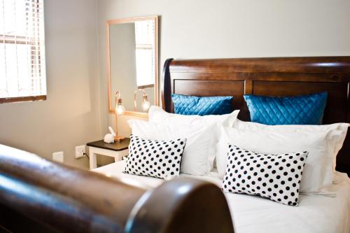 Ένα ή περισσότερα κρεβάτια σε δωμάτιο στο Aguia-Vista Paradise Bliss, 3BR, Pool, Beach Walk