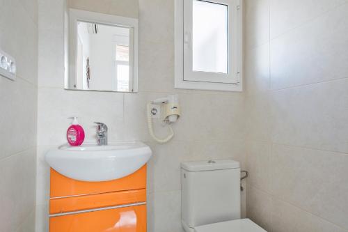 Stay Together Barcelona Apartments photo 92