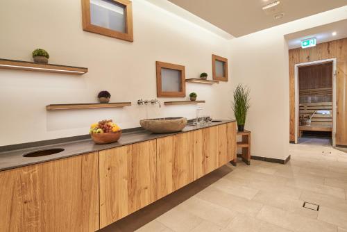 Dapur atau dapur kecil di Alpen-Hotel Seimler