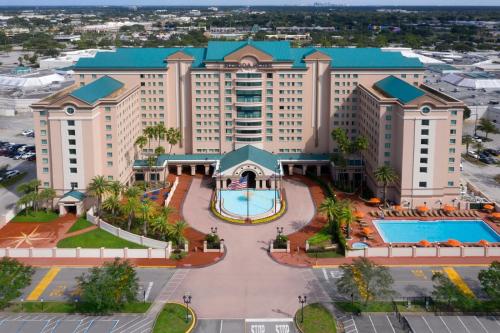 The Florida Hotel & Conference Center in the Florida Mall photo 51
