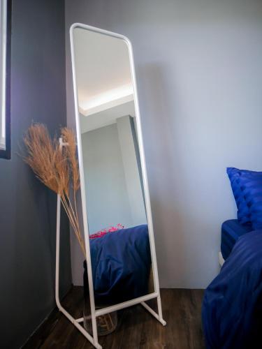 En eller flere senge i et værelse på VarietyD-DayHostel HuaHin