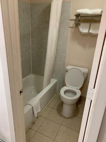 Regency Inn Jewett – Photos 4