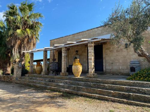 Gallery image of Giardini di Marzo in Felline