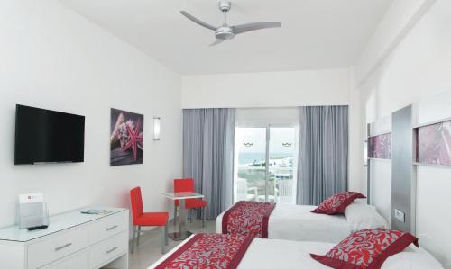 Riu Playa Blanca - All Inclusiveにあるベッド