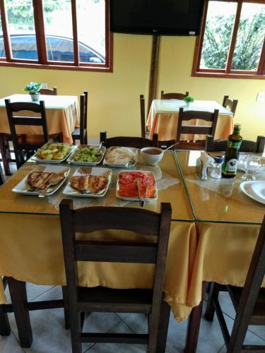 Makanan di atau berdekatan inn ini