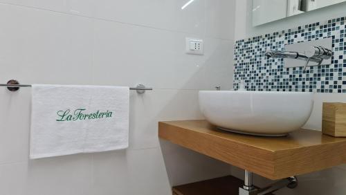Koupelna v ubytování La Foresteria