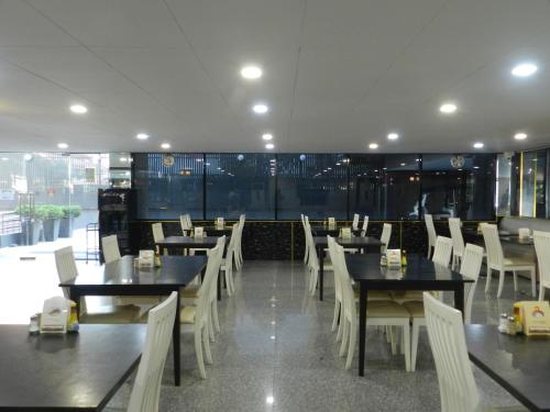 Restaurace v ubytování Nanatai Suites
