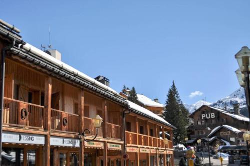 Gallery image of Les Gentianes Appartement 5 personnes à 50 mètres des pistes Meribel 3 vallées in Méribel