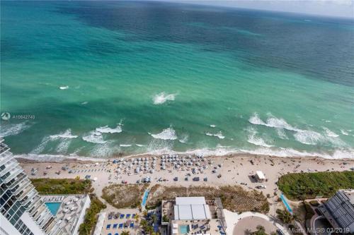 an aerial view of a beach and the ocean at Lyfe Resort on Miami Hollywood BeachFront by MRA in Hollywood