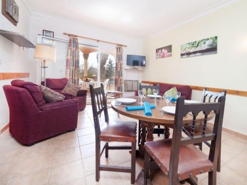 Χώρος καθιστικού στο Apartment La Tuna 6 by Interhome