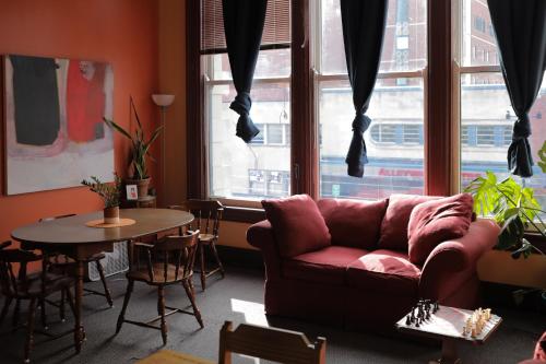 Hostel Buffalo-Niagara – Ritratti 5