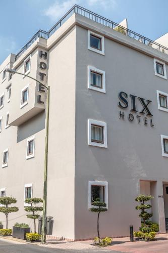 Das Gebäude in dem sich das Hotel befindet