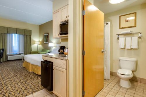 Holiday Inn Express Hotel & Suites Memphis Southwind, an IHG Hotel Image