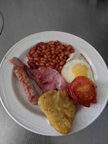 Jídlo v hotelu nebo okolí