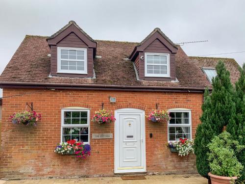 The Cottage – Photos 3