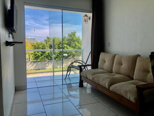 Χώρος καθιστικού στο Residencial Sandini Garopaba