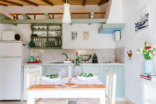 Dapur atau dapur kecil di Quinta das Alfazemas