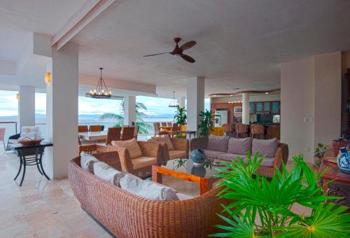 Gallery image of Vallarta Shores Beach Hotel in Puerto Vallarta