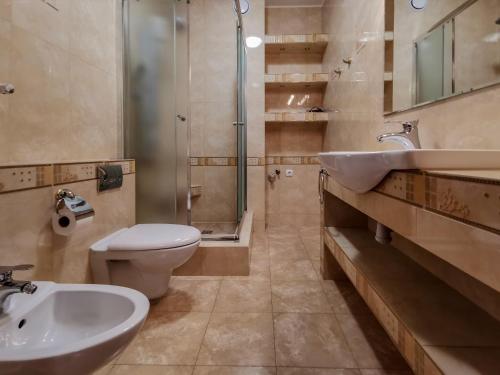 Ett badrum på Apartament Stylowy - Zeta Park