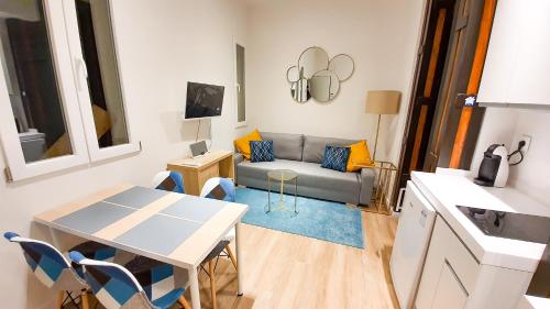 Galeriebild der Unterkunft Lindo Apartamento en zona centro, cerca de todo in Madrid