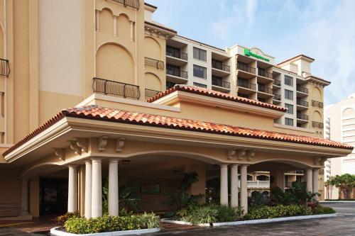 a rendering of the front of the hotel at Holiday Inn & Suites Clearwater Beach by IHG in Clearwater Beach