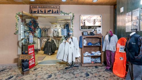 a store with clothes on display in a room at Holiday Inn Club Vacations - Tahoe Ridge Resort in Stateline