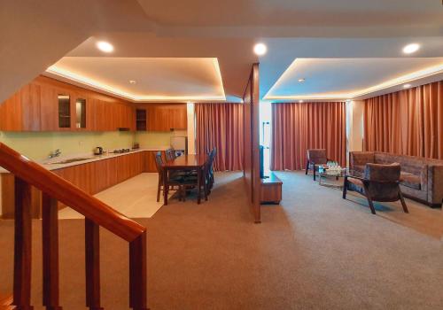 Χώρος καθιστικού στο Muong Thanh Dien Chau Hotel