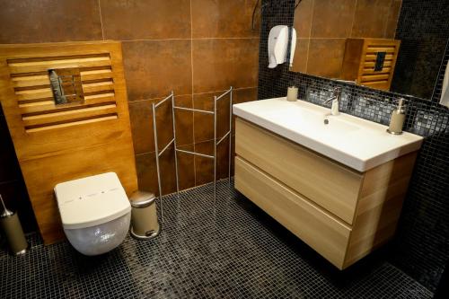 VIP House Glavatarski Han tesisinde bir banyo