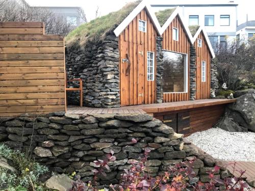 ヴィラが所在する建物