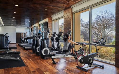 Four Seasons Hotel Austin Image