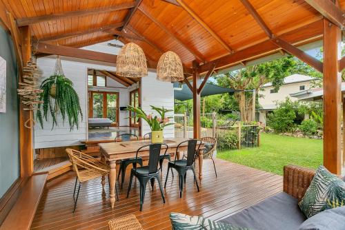 Κήπος έξω από το Lazenby Lodge