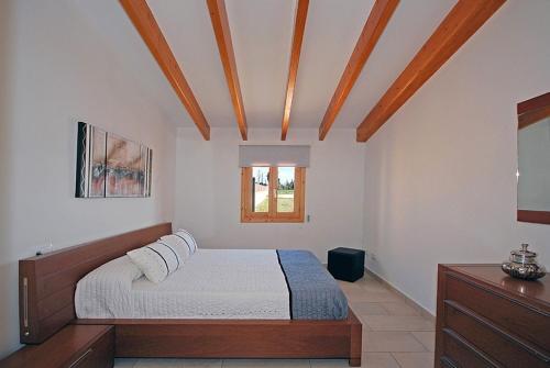 Postel nebo postele na pokoji v ubytování 158 Finca Vinagrella ET3384 by Mallorca Charme