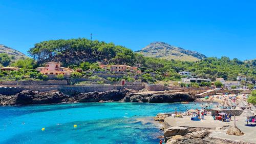 Gallery image of Mirador Blue - Penthouse Apartments with roof terrace in Cala de Sant Vicenc