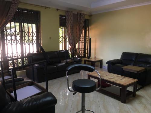 Private Room with Jacuzzi in Kigali