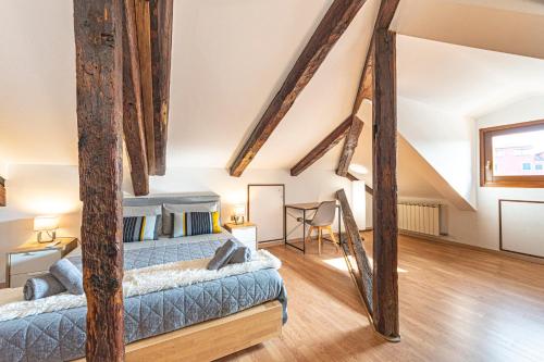 Photo de la galerie de l'établissement Rialto apartment with Canal Grande view, à Venise