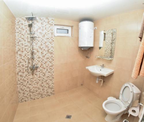 Kúpeľňa v ubytovaní Раде 3-Враца