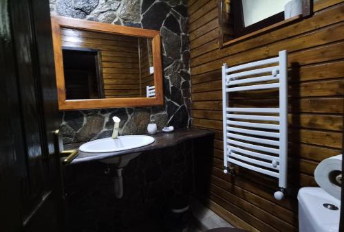 Koupelna v ubytování Cabana Zimbru Transfagarasan