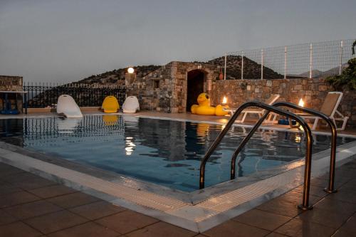 Πισίνα στο ή κοντά στο Anixiatiko Villa