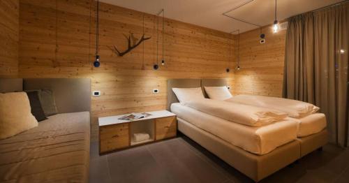 Posteľ alebo postele v izbe v ubytovaní Cronox Vinecc