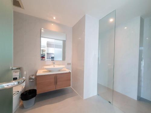 Ένα μπάνιο στο My Resort Huahin by Vas