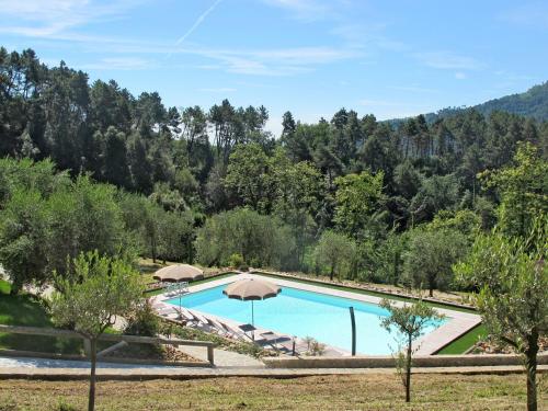 Bazén v ubytování Holiday Home Olivo by Interhome nebo v jeho okolí