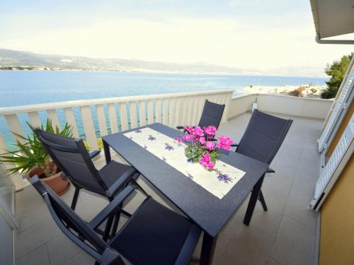Apartment Mornar-2 by Interhome