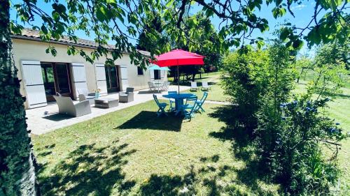 Κήπος έξω από το DOMAINE SOLAYA
