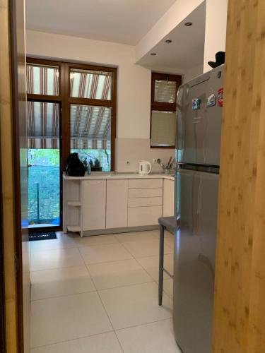 A kitchen or kitchenette at 21 Han Asparuh - 24h Self Check-in