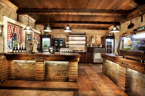 Lounge oder Bar in der Unterkunft Vinařství U Kapličky