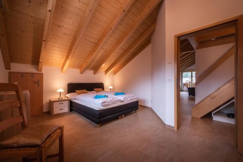 Comfortable, Great views, Perfect location, New photo 2