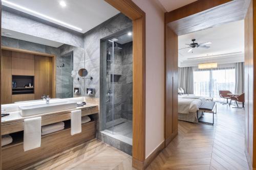 Et badeværelse på Hotel Riu Palace Tikida Taghazout - All Inclusive